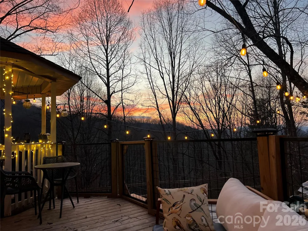 747 Osborne Road Clyde, NC 28721