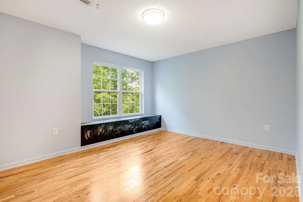747 Osborne Road Clyde, NC 28721