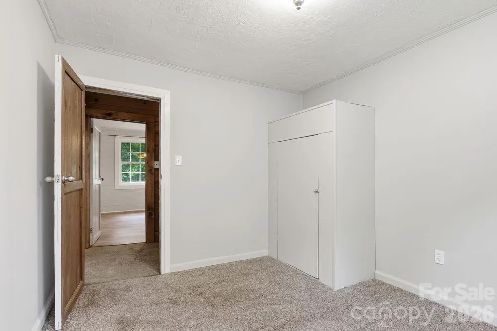 226 Vance Avenue Black Mountain, NC 28711