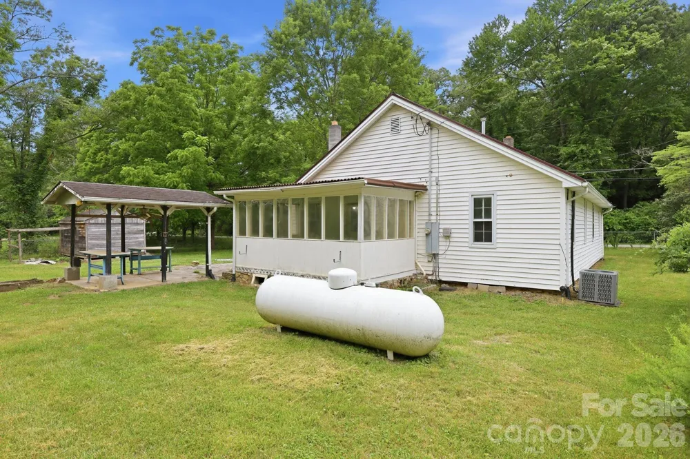 226 Vance Avenue Black Mountain, NC 28711
