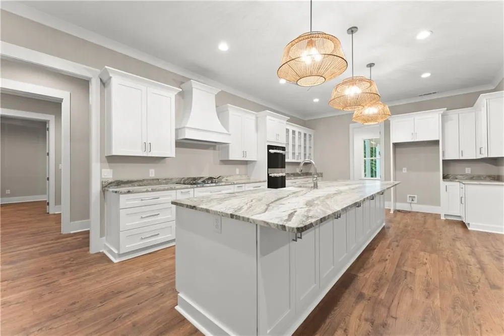412 Jess Hunt Road Cleveland, GA 30528