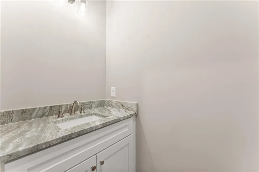 412 Jess Hunt Road Cleveland, GA 30528