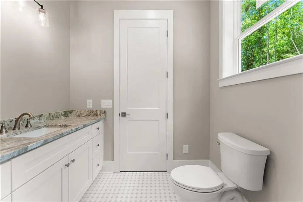 412 Jess Hunt Road Cleveland, GA 30528