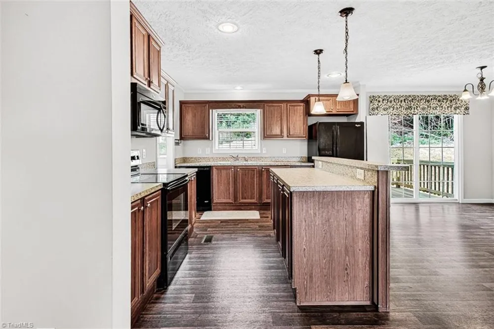 1503 Mulberry Academy Street Franklinville, NC 27248