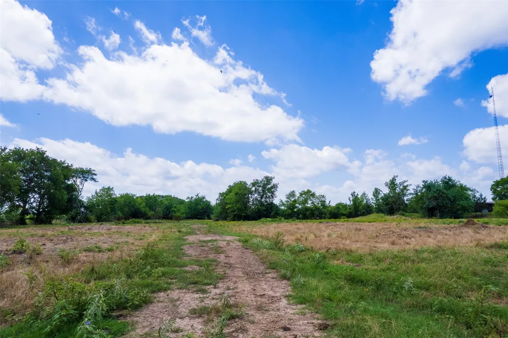 W Farm Rd 71 Talco, TX 75487