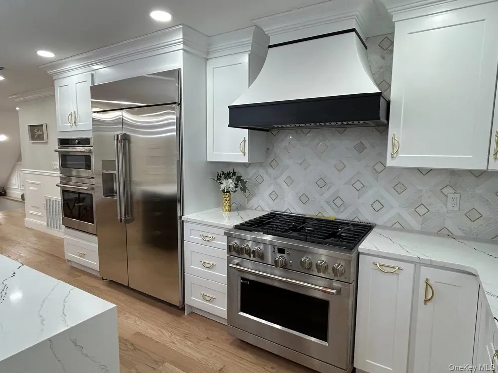 2450 Florin Court Bellmore, NY 11710