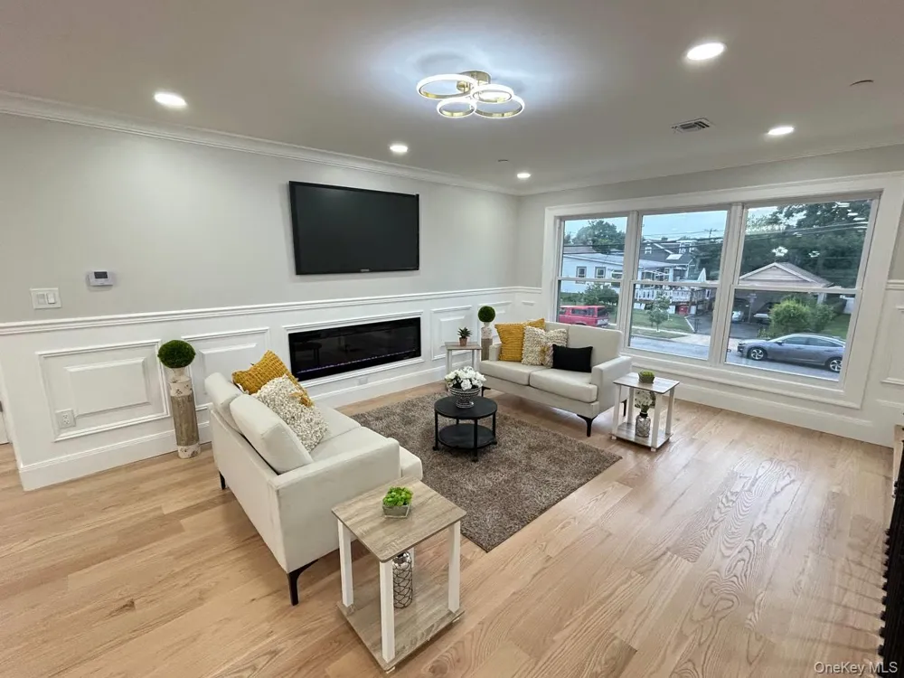 2450 Florin Court Bellmore, NY 11710