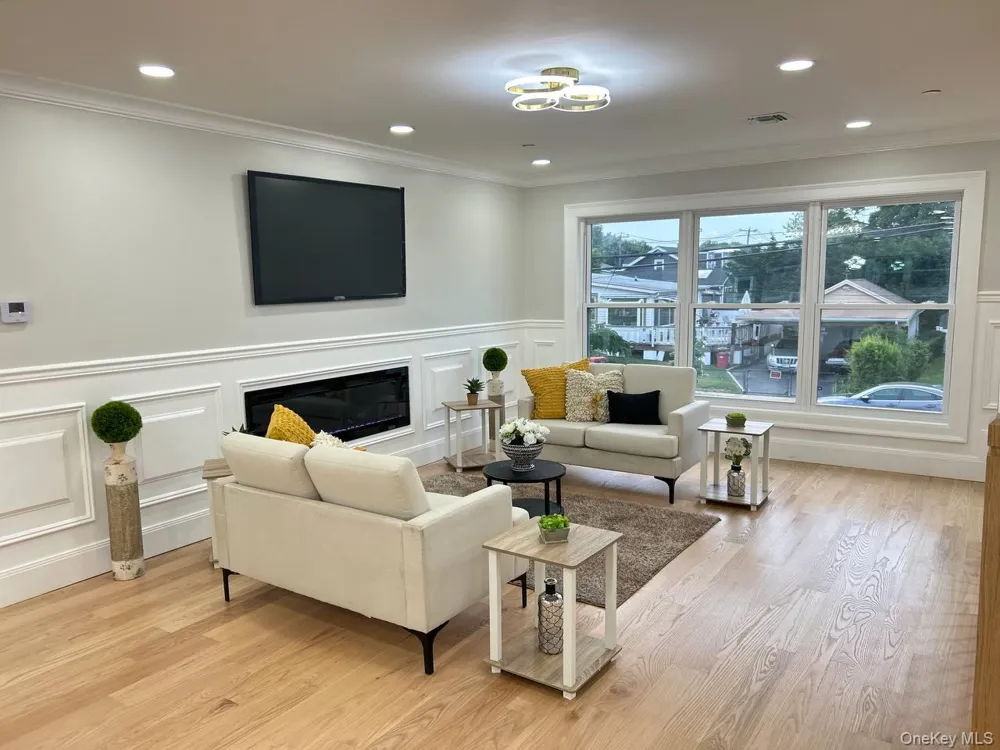 2450 Florin Court Bellmore, NY 11710