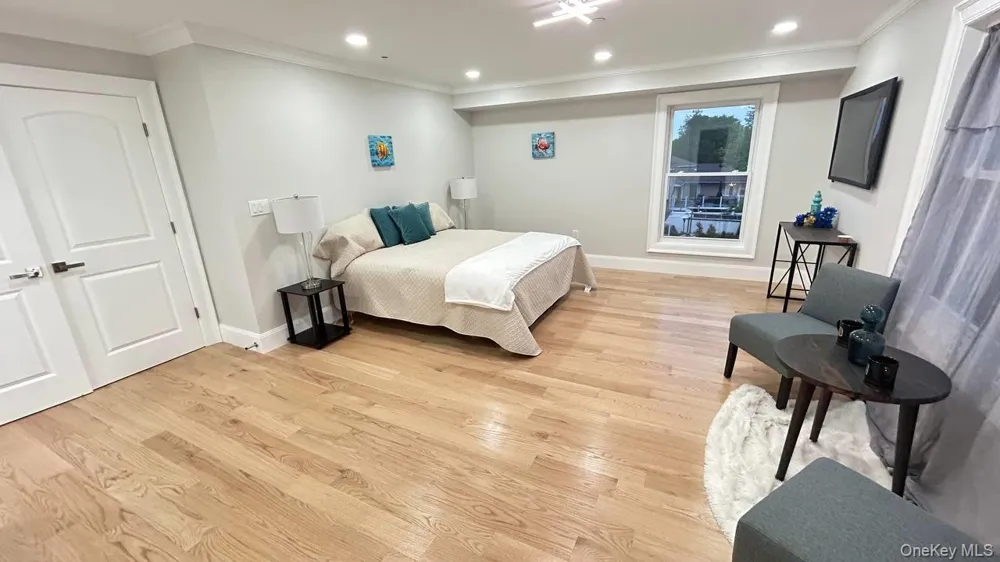 2450 Florin Court Bellmore, NY 11710