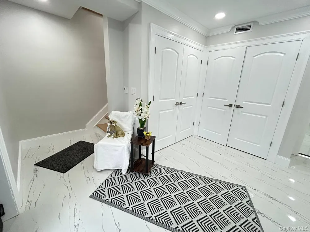 2450 Florin Court Bellmore, NY 11710