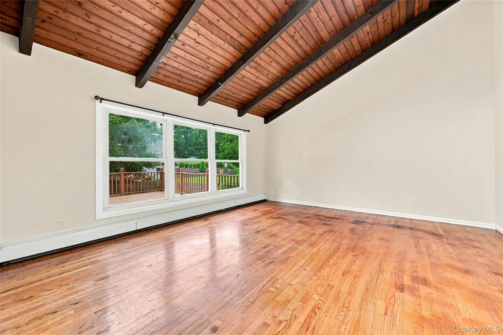 6 Winfield Drive Sound Beach, NY 11789