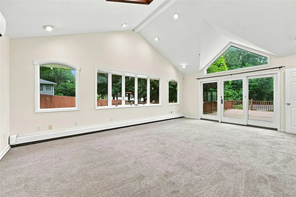 6 Winfield Drive Sound Beach, NY 11789