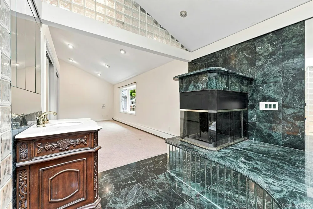 6 Winfield Drive Sound Beach, NY 11789