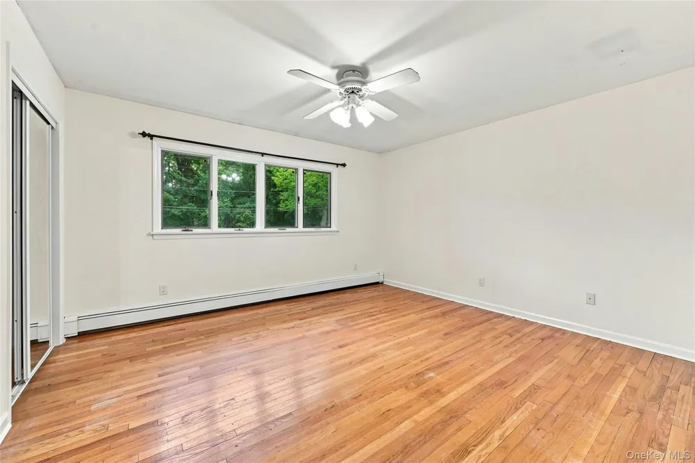 6 Winfield Drive Sound Beach, NY 11789