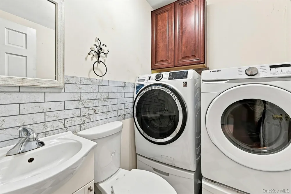 6 Winfield Drive Sound Beach, NY 11789