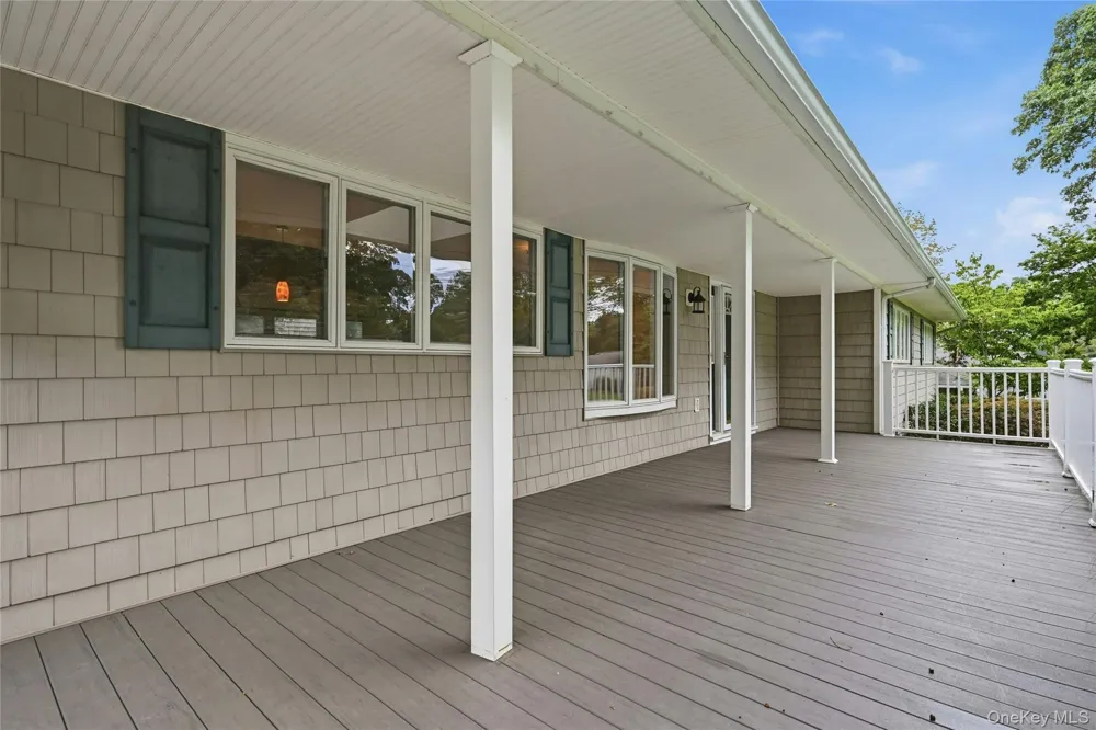 6 Winfield Drive Sound Beach, NY 11789