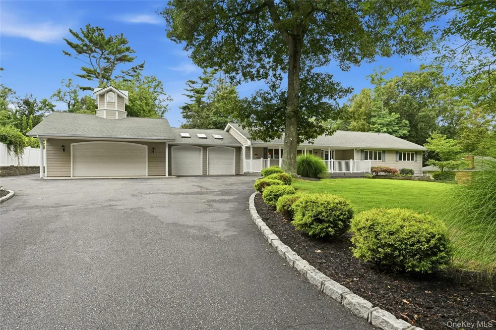 6 Winfield Drive Sound Beach, NY 11789