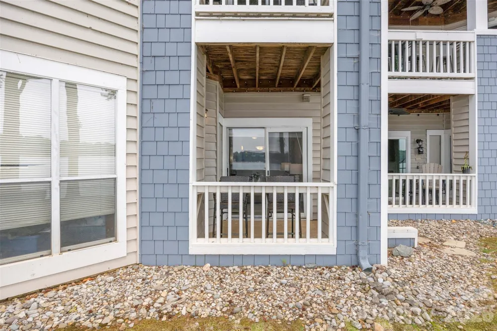 907 Southwest Drive Davidson, NC 28036