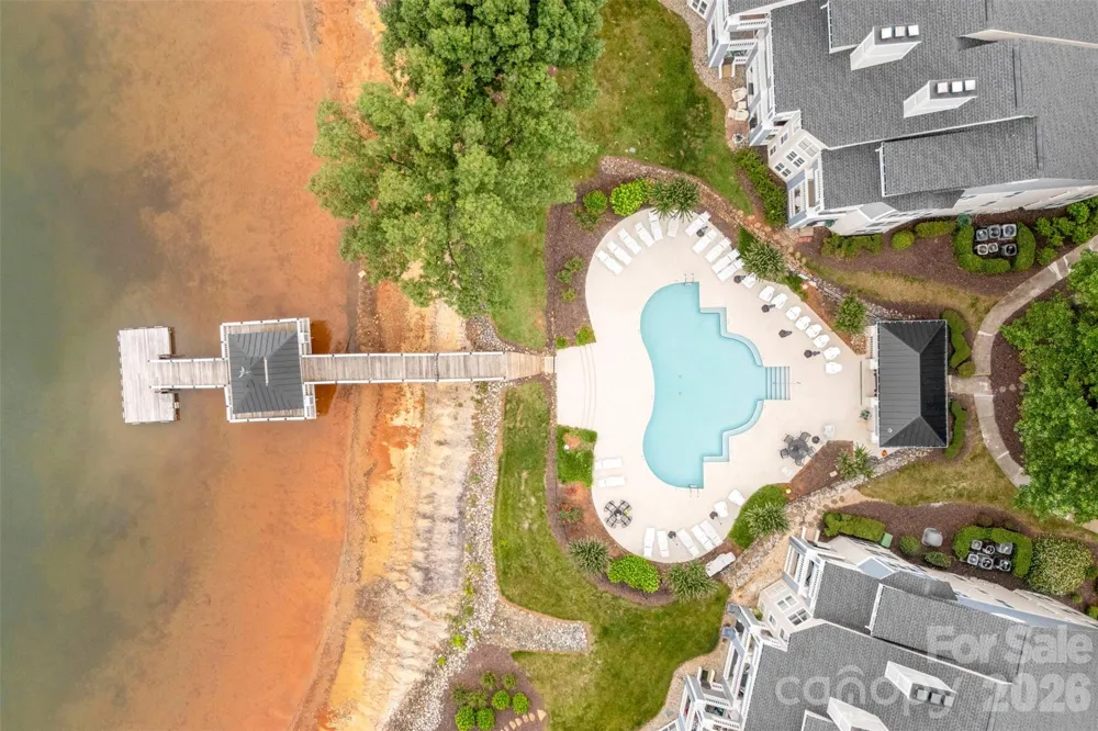 907 Southwest Drive Davidson, NC 28036