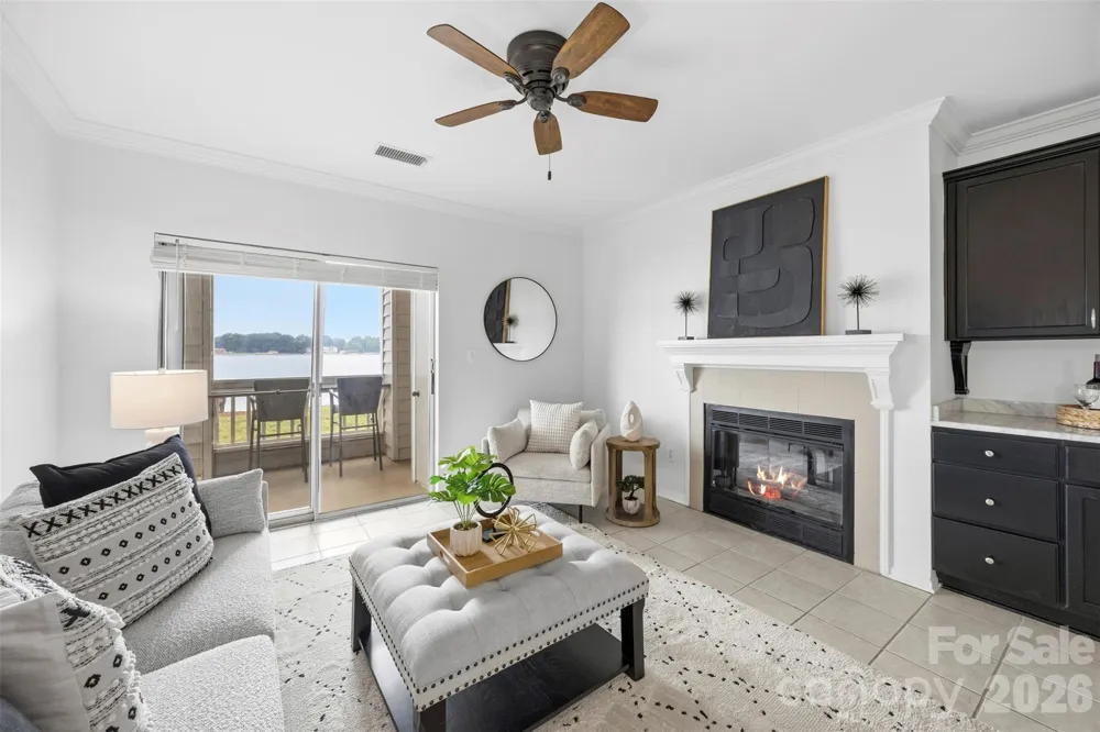 907 Southwest Drive Davidson, NC 28036