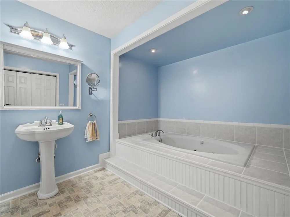10797 Hwy 53 W W Talking Rock, GA 30175