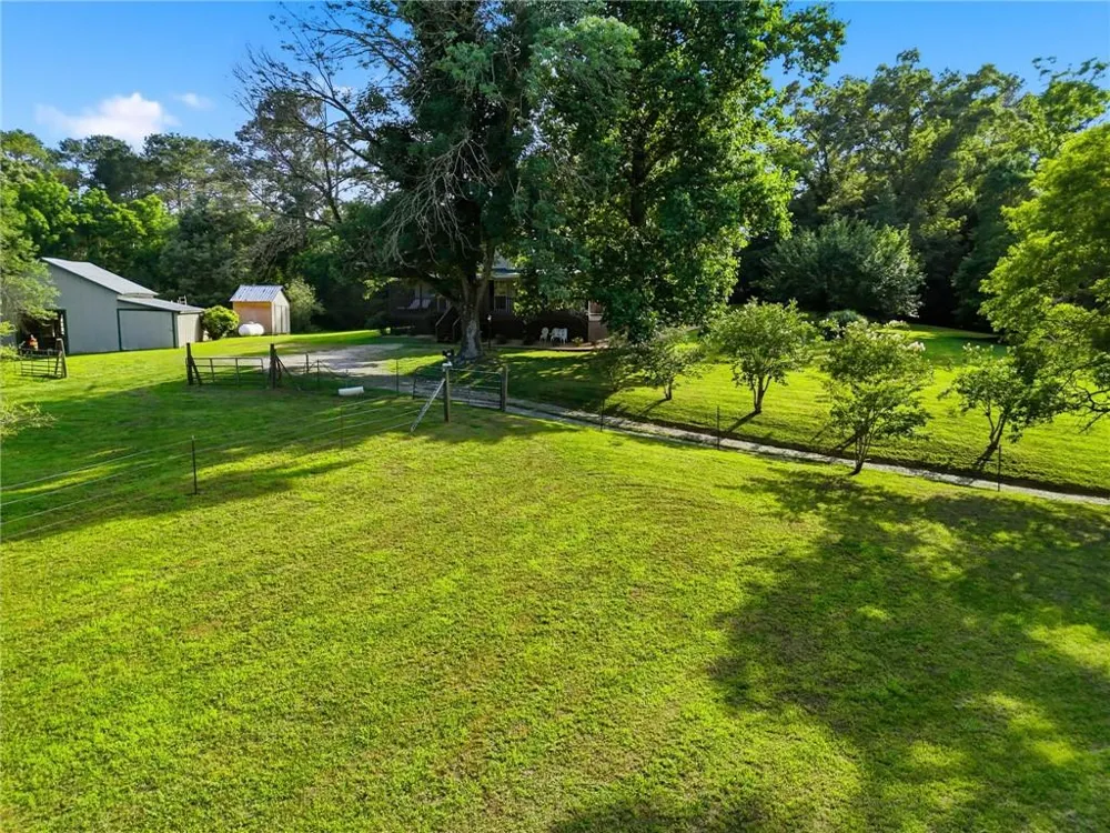 10797 Hwy 53 W W Talking Rock, GA 30175