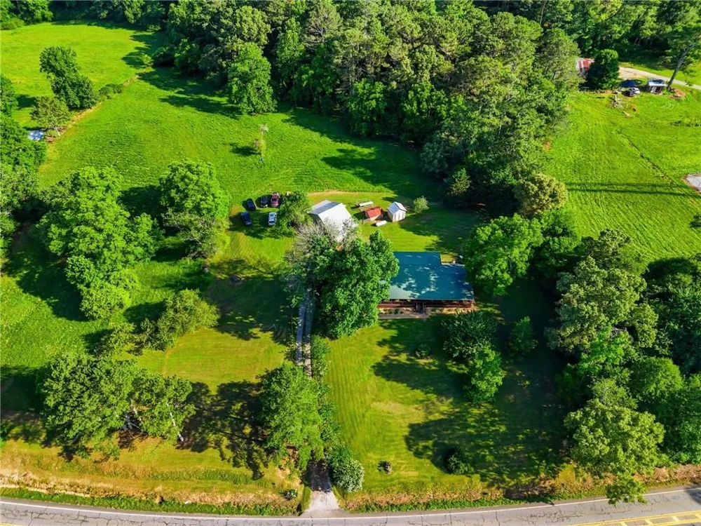 10797 Hwy 53 W W Talking Rock, GA 30175