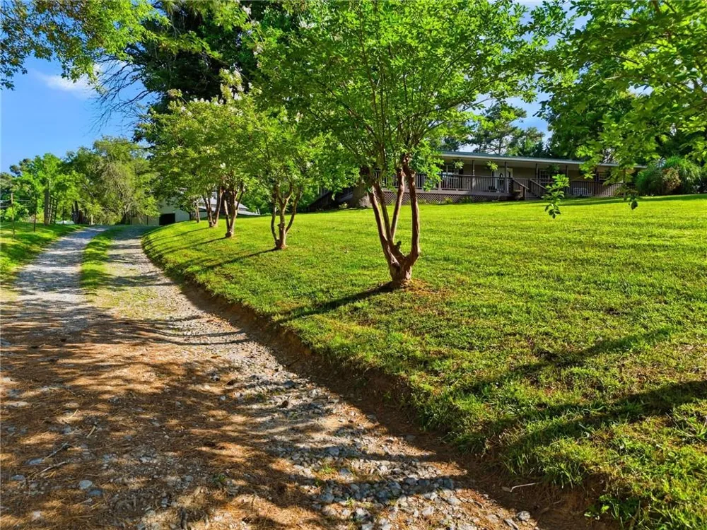 10797 Hwy 53 W W Talking Rock, GA 30175