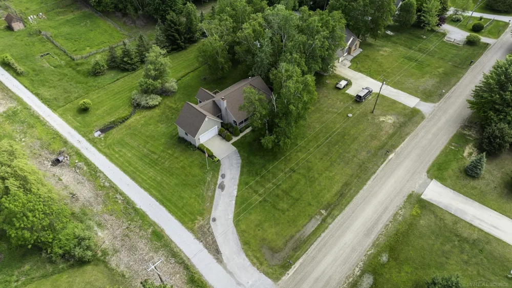 7097 Aitken Road Lexington Township, MI 48450