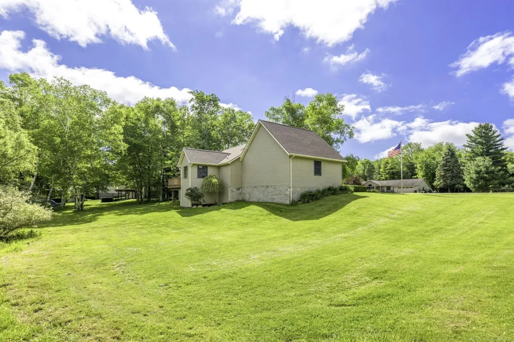 7097 Aitken Road Lexington Township, MI 48450