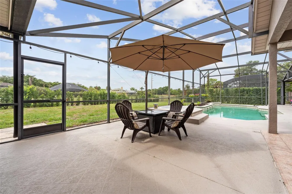8612 OLDBRIDGE LANE Orlando, FL 32819