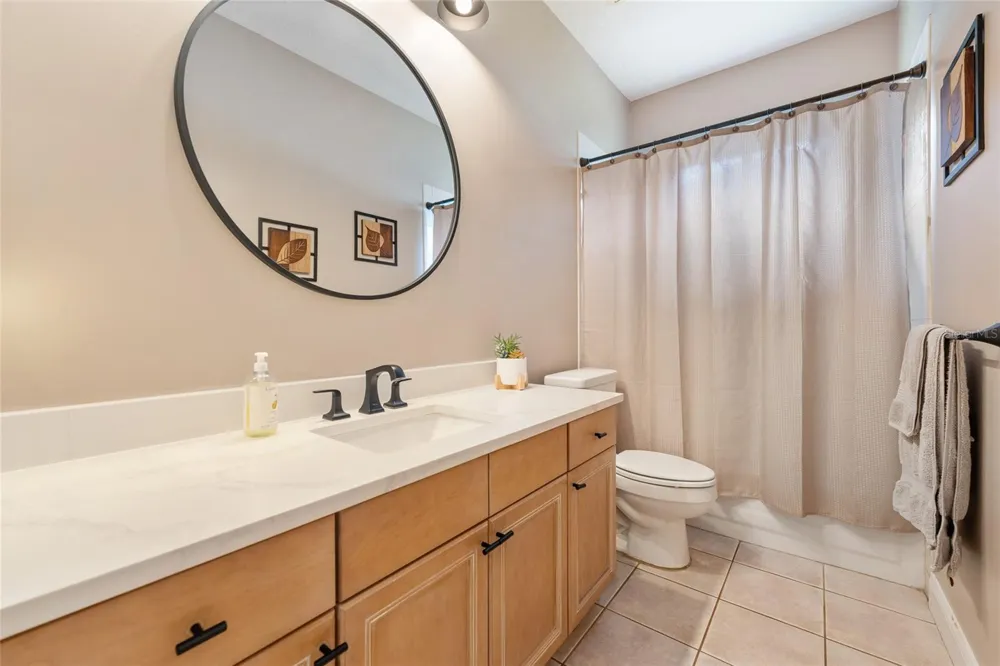 8612 OLDBRIDGE LANE Orlando, FL 32819