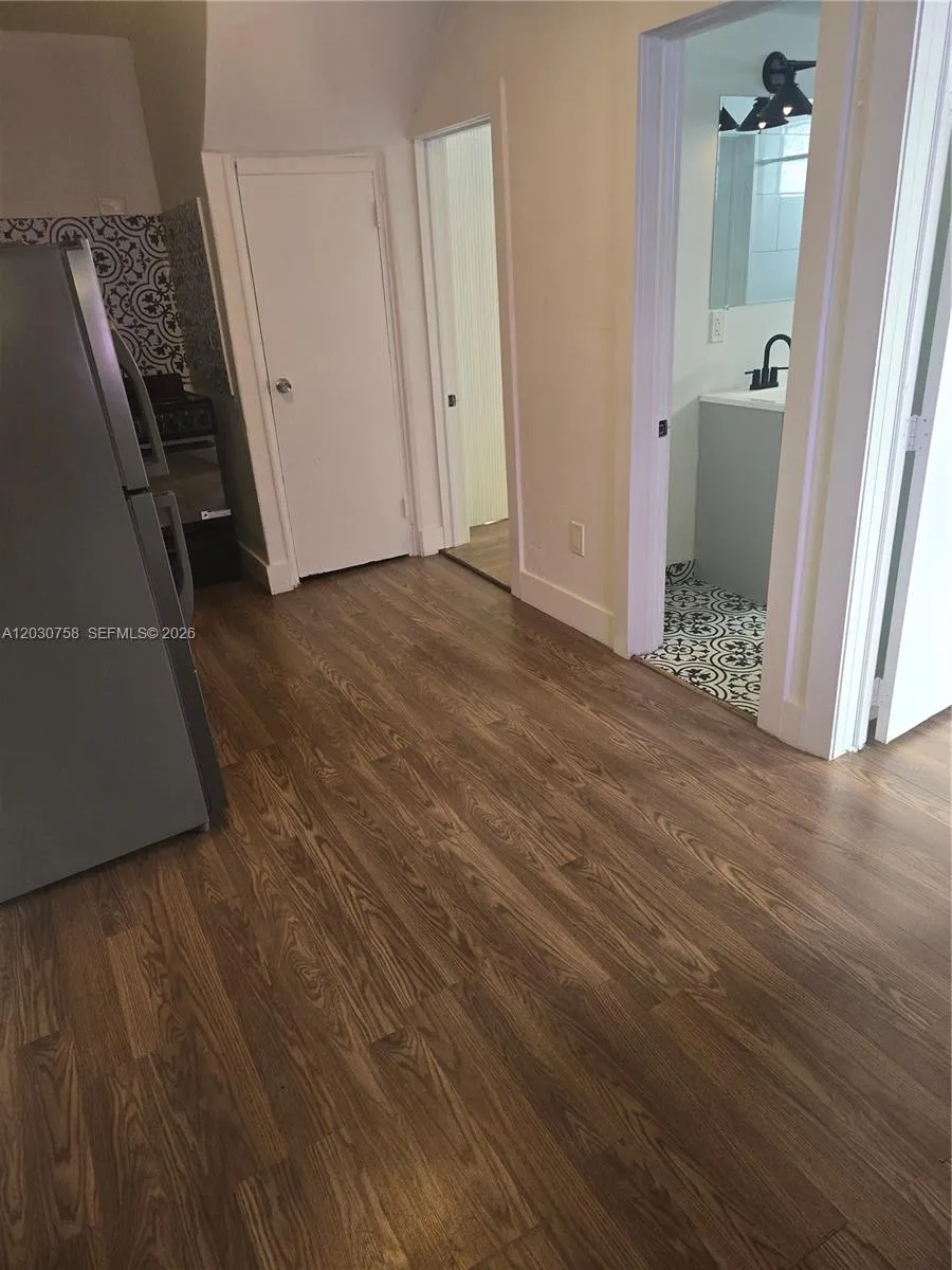 66 W 13th St #3 Hialeah, FL 33010