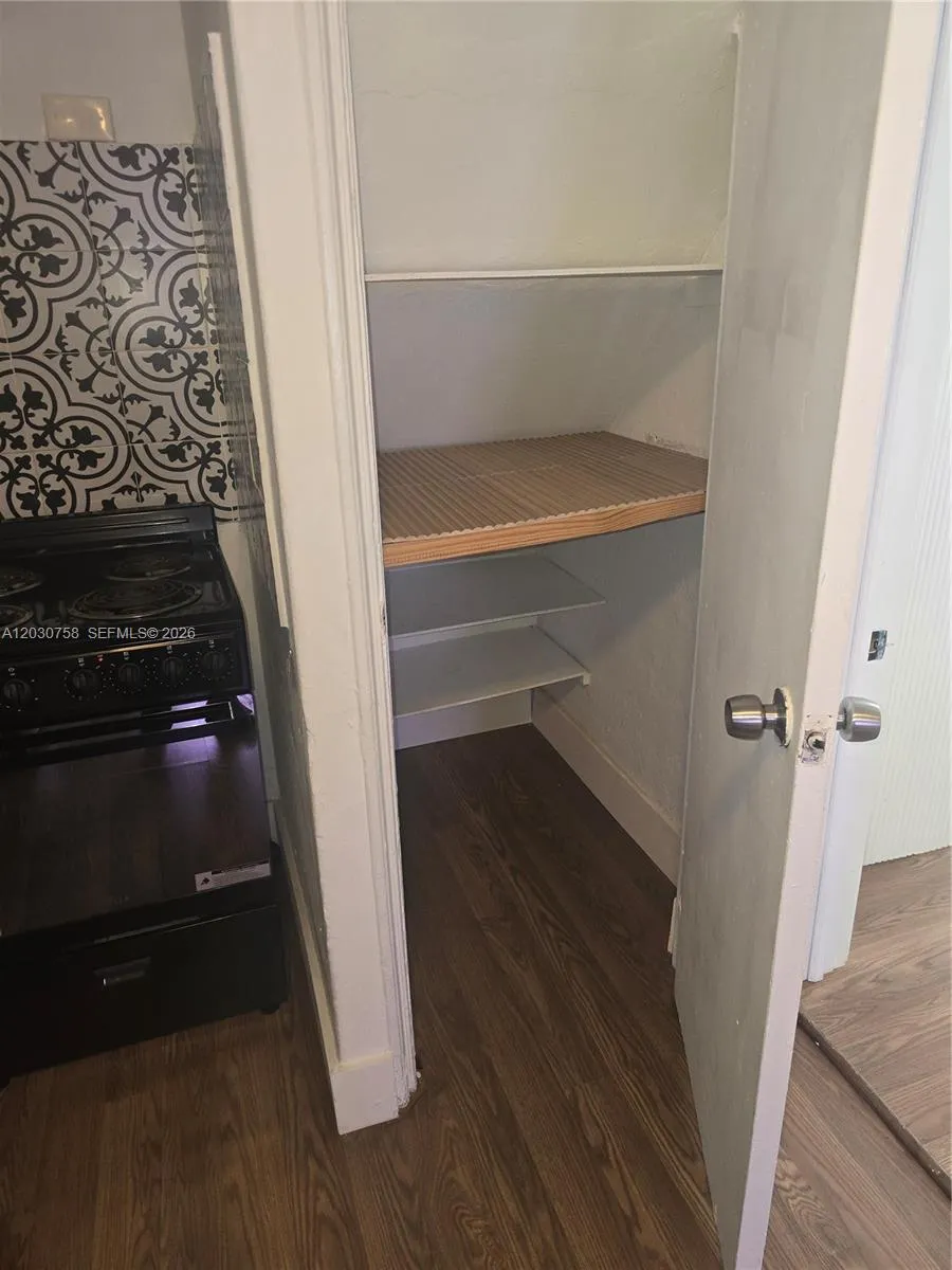 66 W 13th St #3 Hialeah, FL 33010