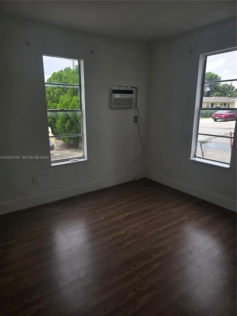 66 W 13th St #3 Hialeah, FL 33010