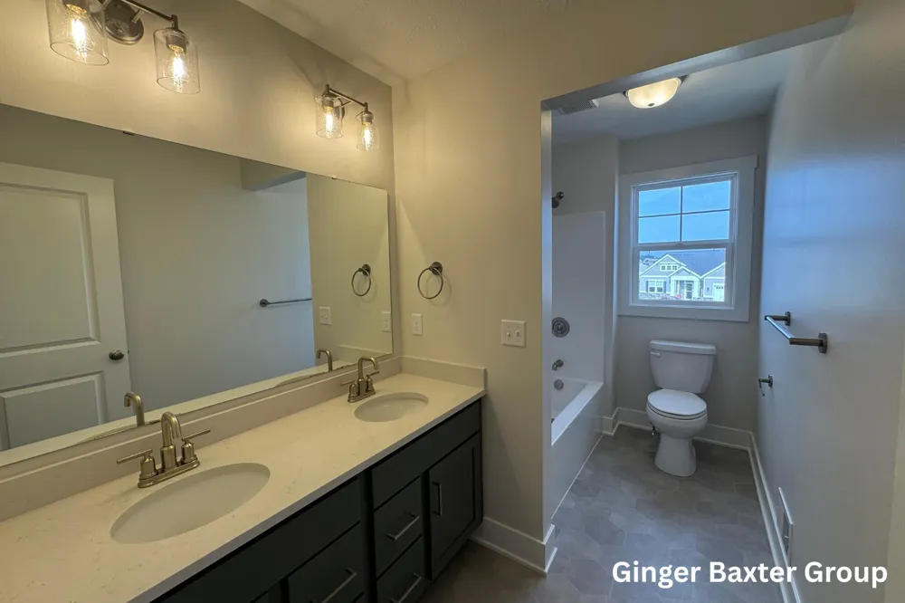 11268 Shoreline Drive #123 Allendale, MI 49401