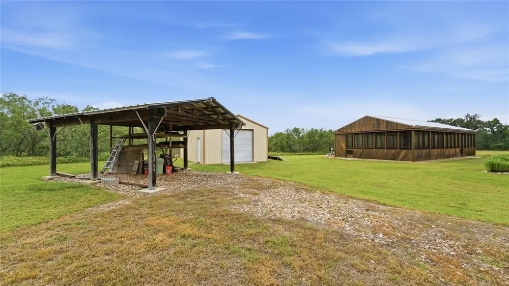 Address Not Shown Red Rock, TX 78662