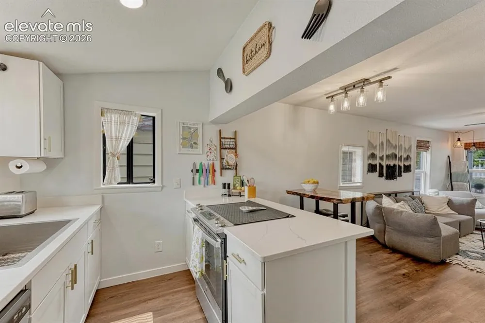 705 Corona Street Colorado Springs, CO 80903