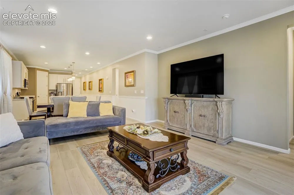 5689 Mammoth Lane Colorado Springs, CO 80927