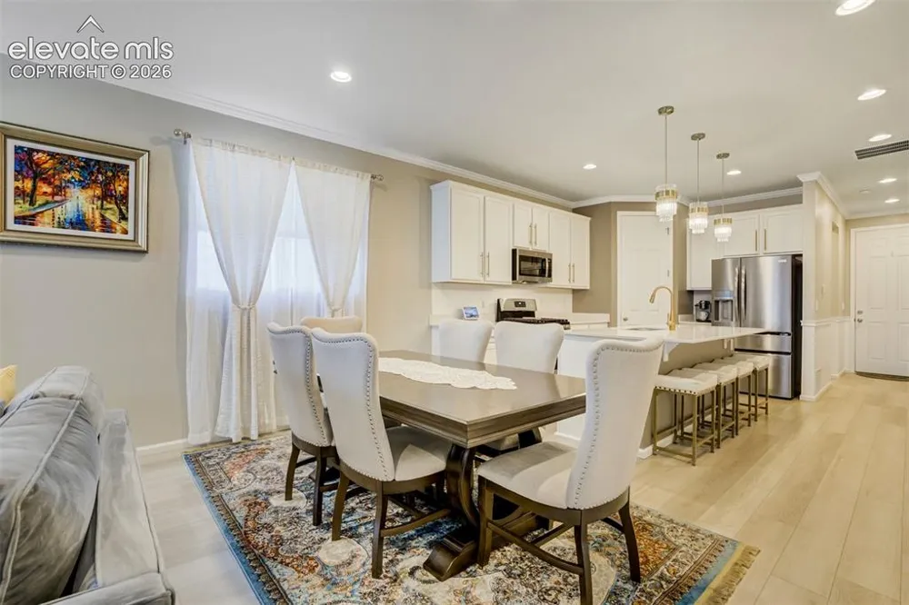 5689 Mammoth Lane Colorado Springs, CO 80927