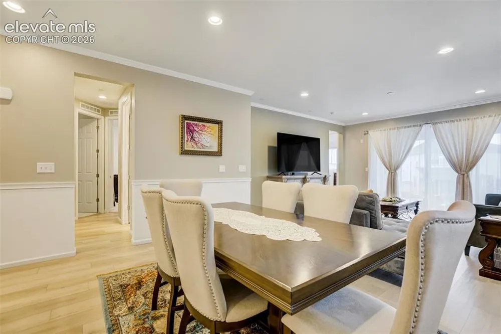 5689 Mammoth Lane Colorado Springs, CO 80927