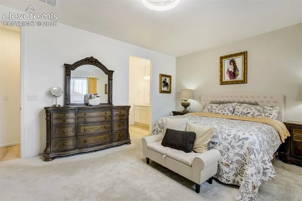 5689 Mammoth Lane Colorado Springs, CO 80927