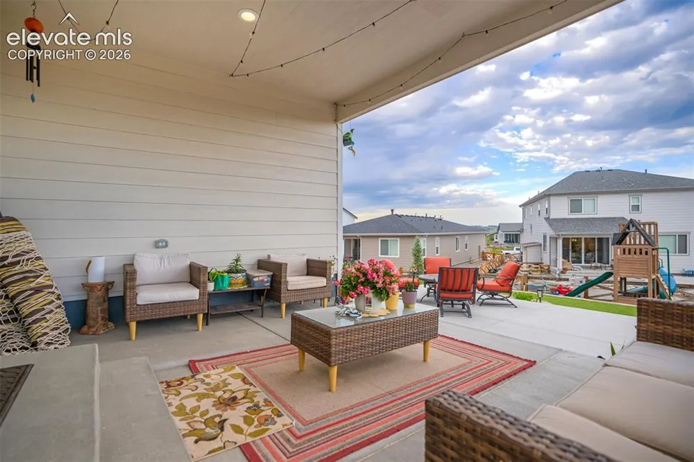 5689 Mammoth Lane Colorado Springs, CO 80927