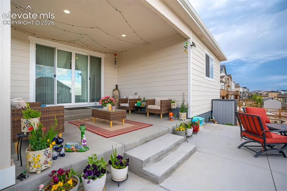 5689 Mammoth Lane Colorado Springs, CO 80927