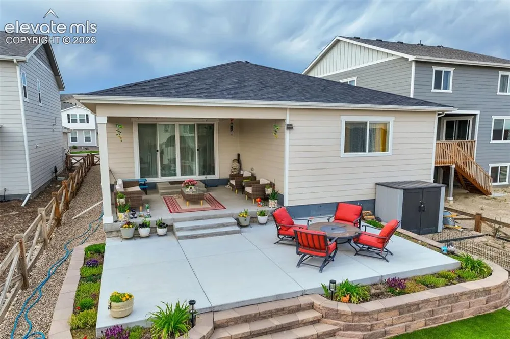 5689 Mammoth Lane Colorado Springs, CO 80927