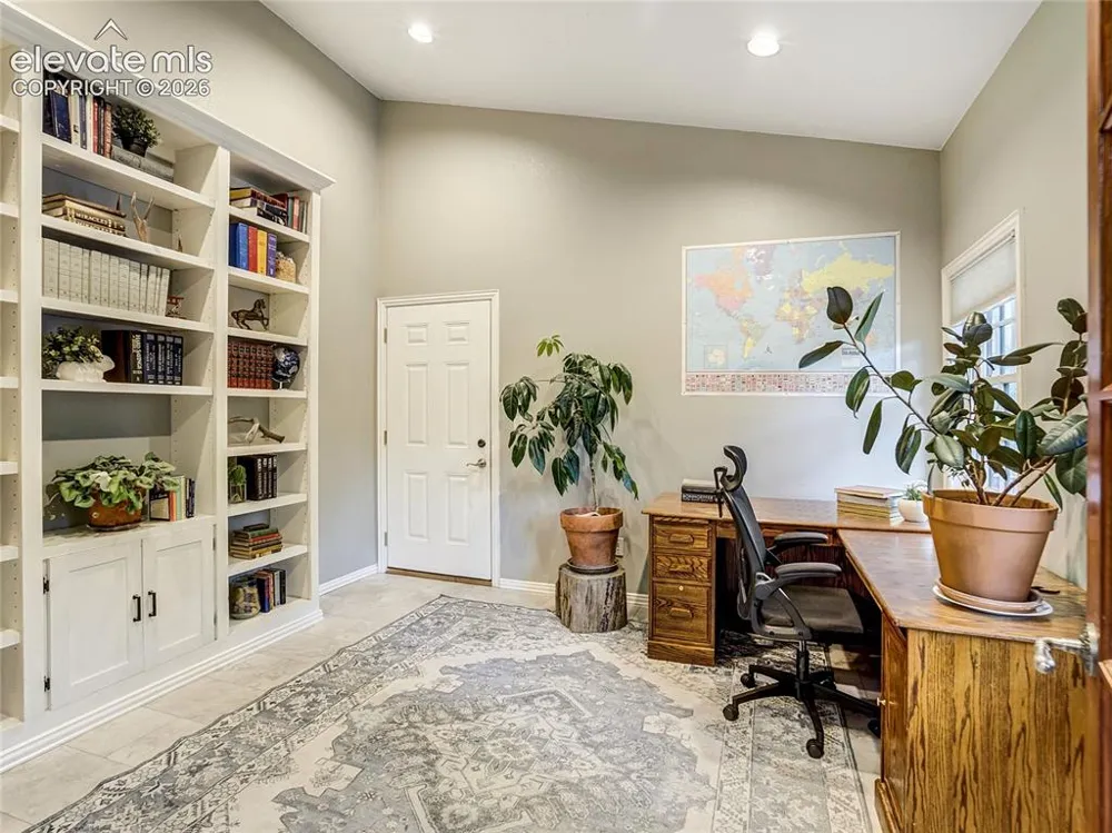 4660 Hagerman Avenue Cascade, CO 80809