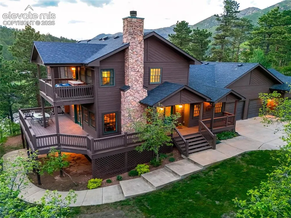4660 Hagerman Avenue Cascade, CO 80809