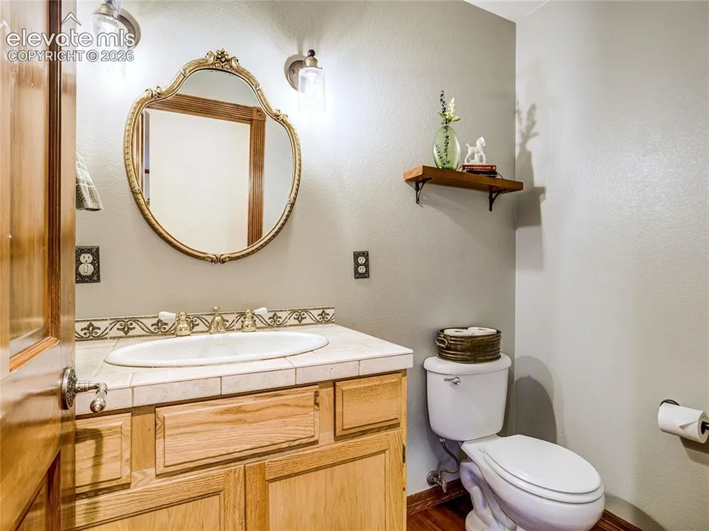 4660 Hagerman Avenue Cascade, CO 80809