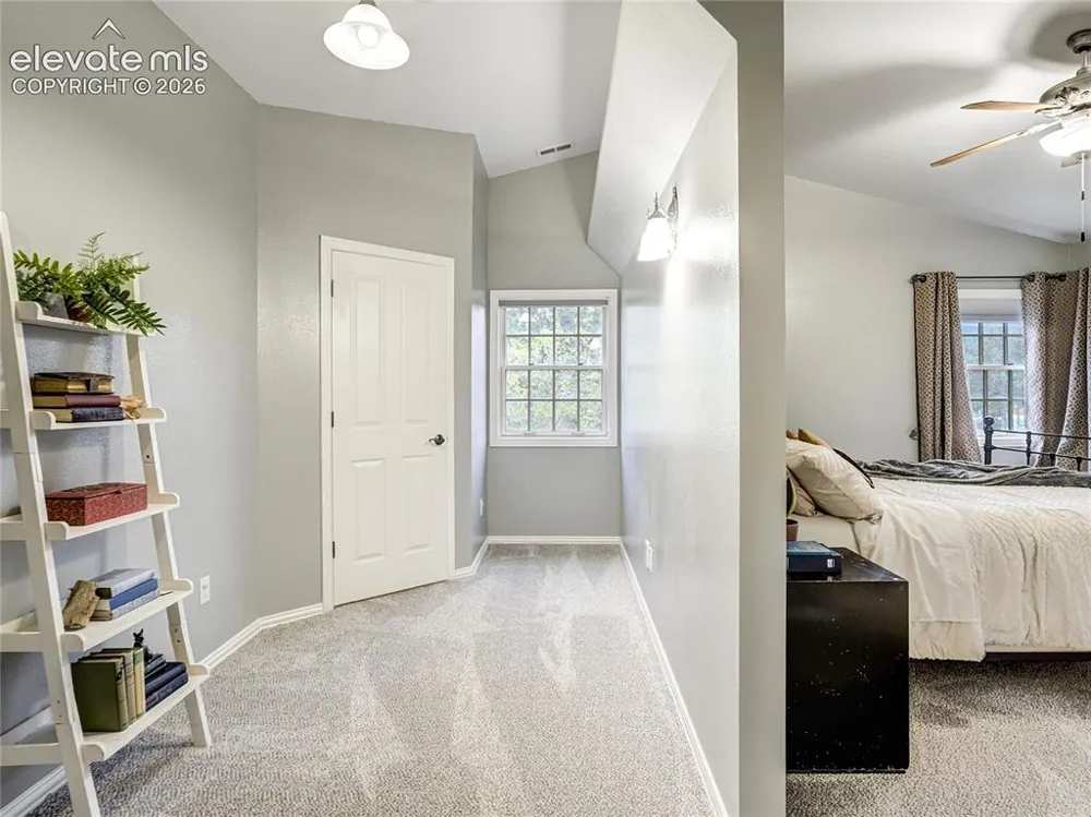 4660 Hagerman Avenue Cascade, CO 80809