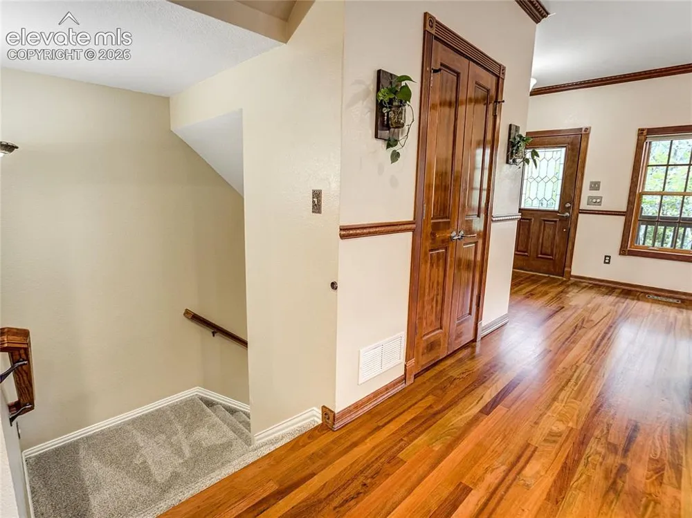 4660 Hagerman Avenue Cascade, CO 80809
